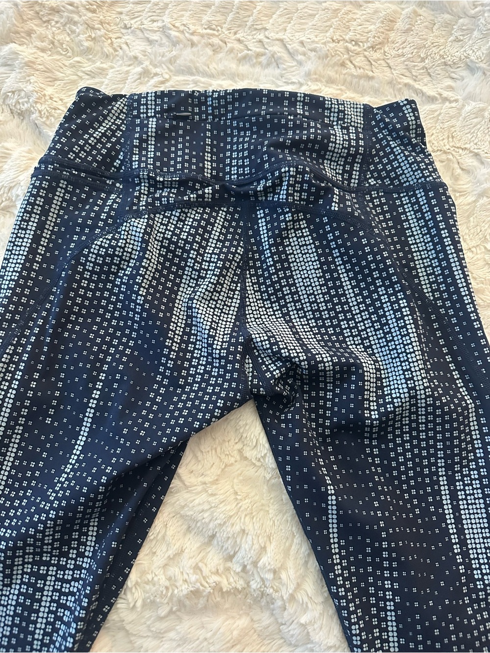 Sweaty Betty Blue SB Fade Print Power 7/8 Workout Leggings size 8-10 - Picture 7 of 10